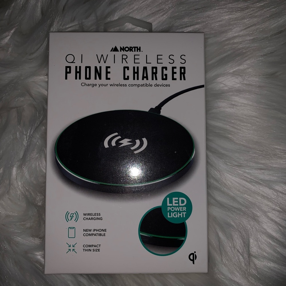 Wireless phone charger